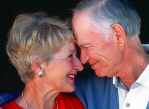 Healthy elderly man and woman without liver cancer